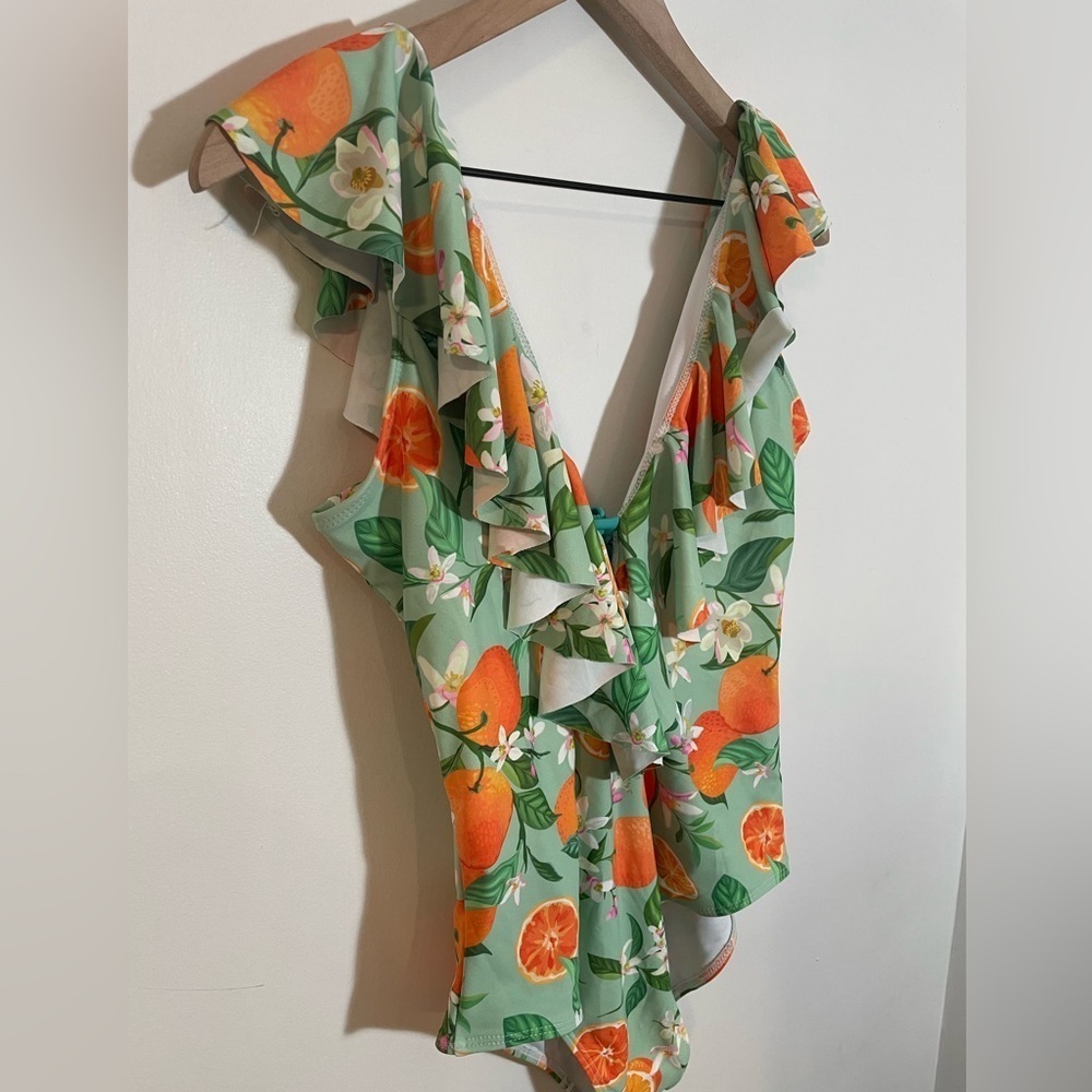 NWT Binlowis Deep V Neck Flounce One Piece Swimsuit Orange Print Ruffle  Small - Picture 2 of 8